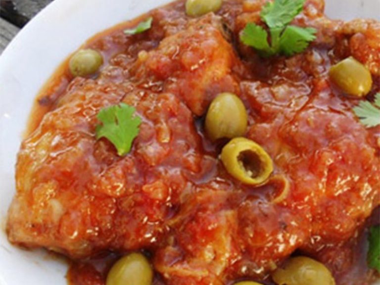 خورشت مرغ و زیتون