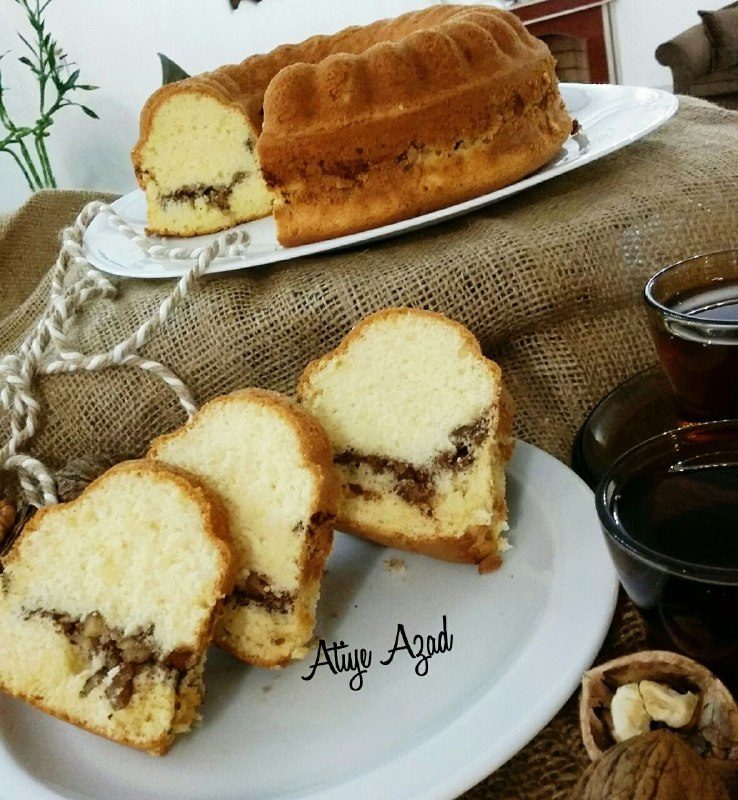 کیک گردو و دارچین