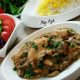 مرغ با سس کاری و قارچ
