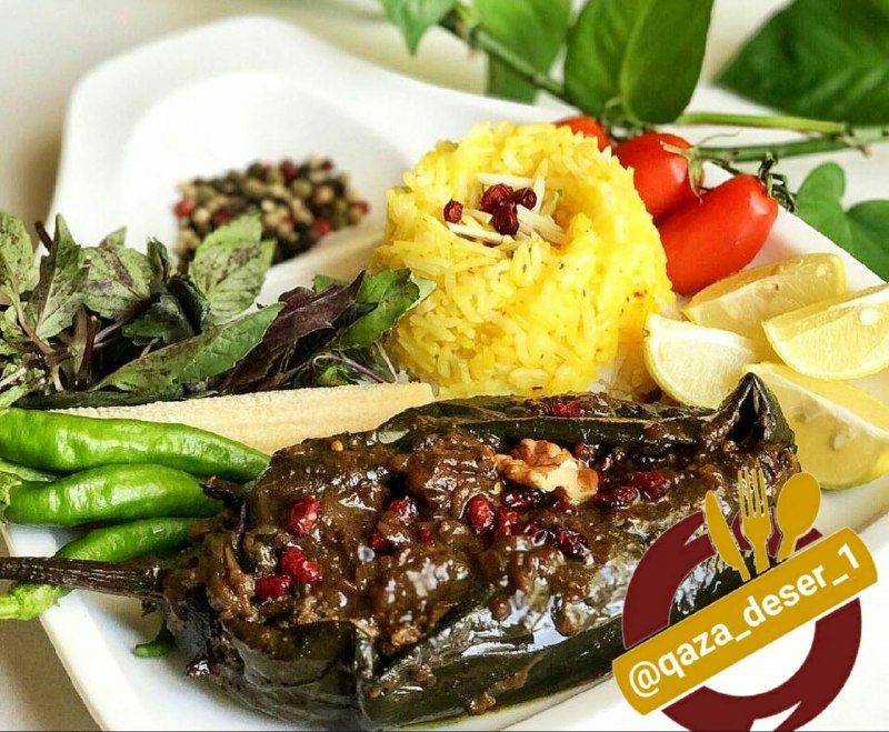 بادمجان شکم پر